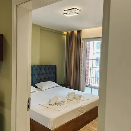 Lovely D18 Apartment *